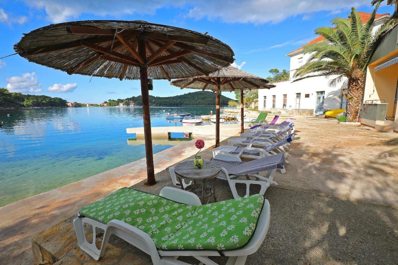 Apartments Savar - Ilo Brbinj Dış mekan fotoğraf