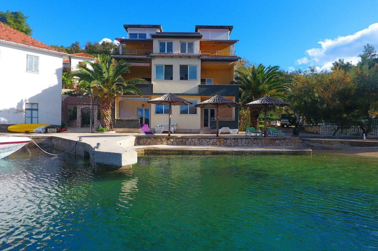 Apartments Savar - Ilo Brbinj Dış mekan fotoğraf