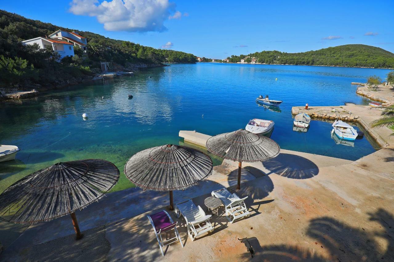 Apartments Savar - Ilo Brbinj Dış mekan fotoğraf
